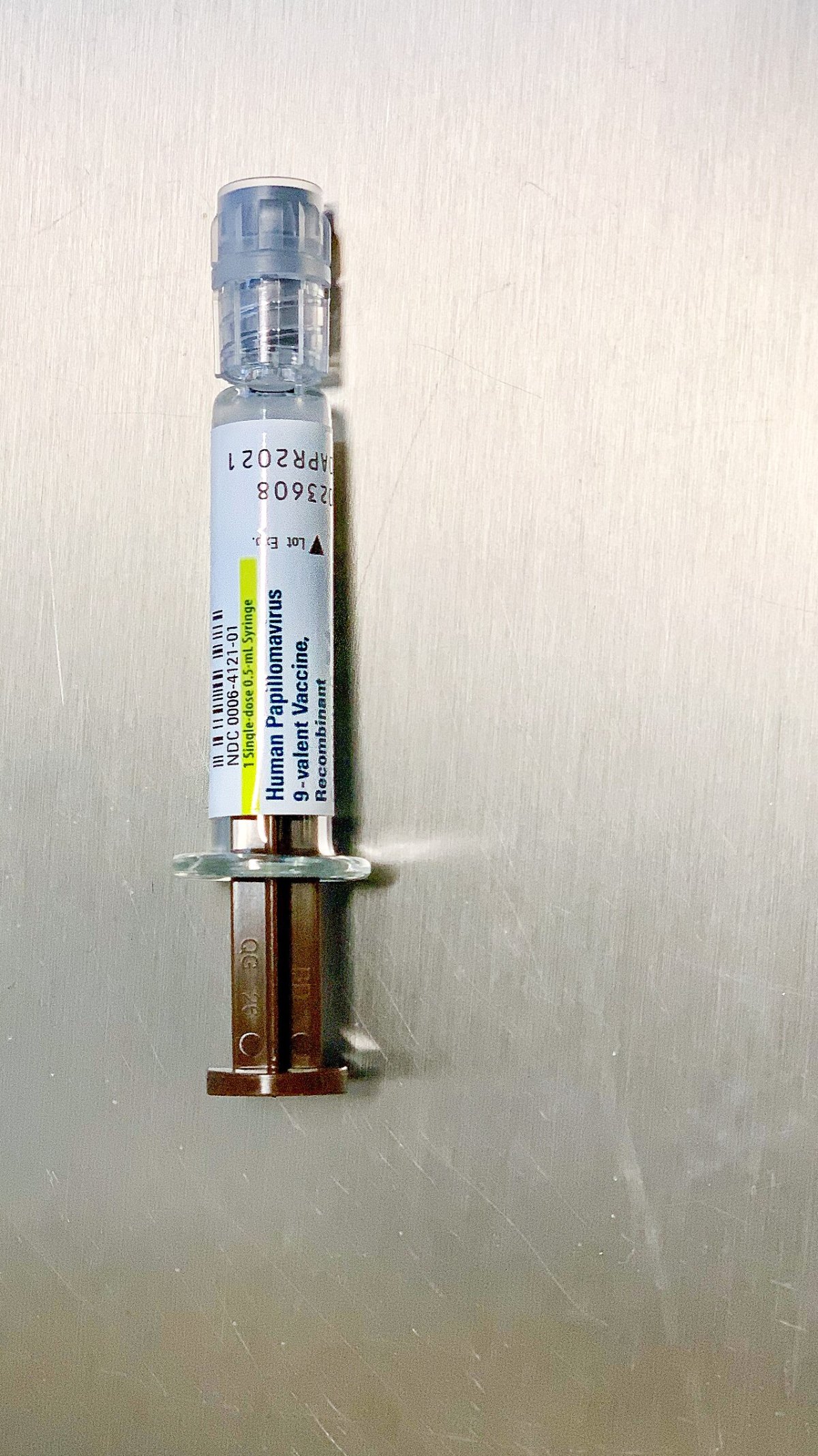 Vaccine HPV và vaccine não mô cầu cho trẻ vị thành niên